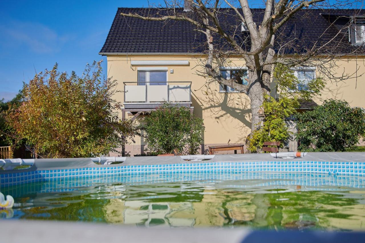 Gemuetliche Ferienwohnung In Laendlicher Lage Riesa Exterior photo